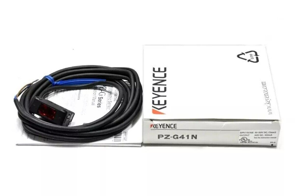 KEYENCE PZ-G41N photoelectric sensor with cable and box, industrial automation part
