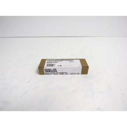 Siemens Terminal Module 6ES7193-4CC30-0AA0. Product packaging showing model number and specifications. Brown cardboard box.