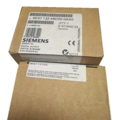 Siemens SIMATIC DP Module 6ES7 132-4BD00-0AA0, industrial automation part, original packaging.