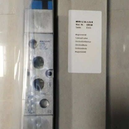FESTO MVH-5/3G-1/4-B Solenoid Valve. Features include Magnetventil, 19138 Mat.-Nr., Serie E555, and Electrodistributeur.
