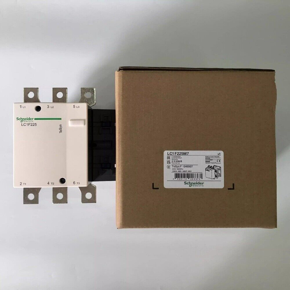 Schneider Electric LC1F225M7 Contactor, AC220V for industrial automation.