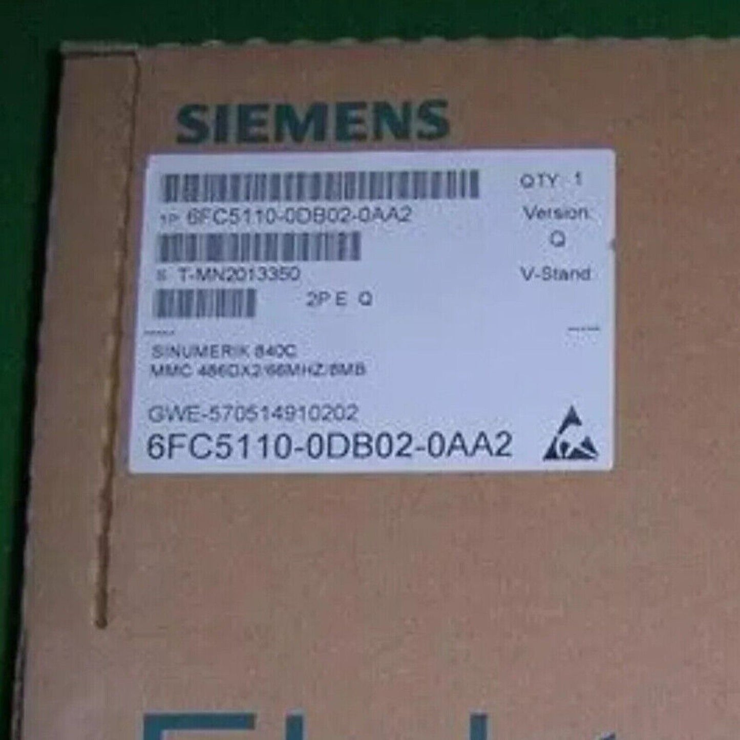 Siemens SINUMERIK 840C/840CE MMC-CPU product label, part number 6FC5110-0DB02-0AA2, industrial automation component.