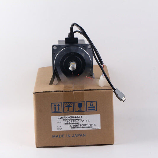 Yaskawa SGMPH-08AAA41 servo motor with packaging, featuring model number and 'Made in Japan'. Industrial automation part.