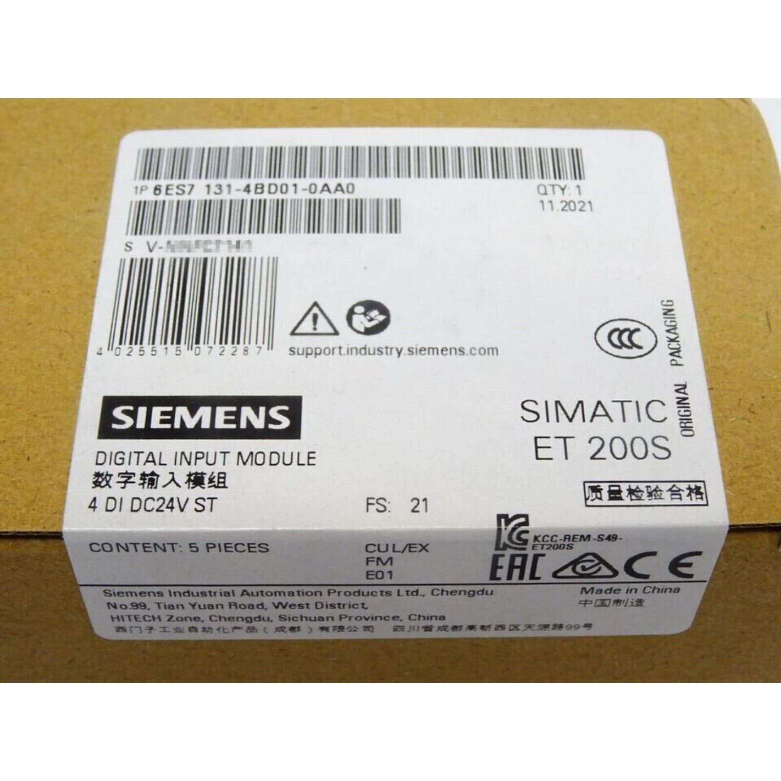 Siemens SIMATIC ET 200S Digital Input Module packaging, 6ES7 131-4BD01-0AA0, 4 DI DC24V ST, industrial automation part.