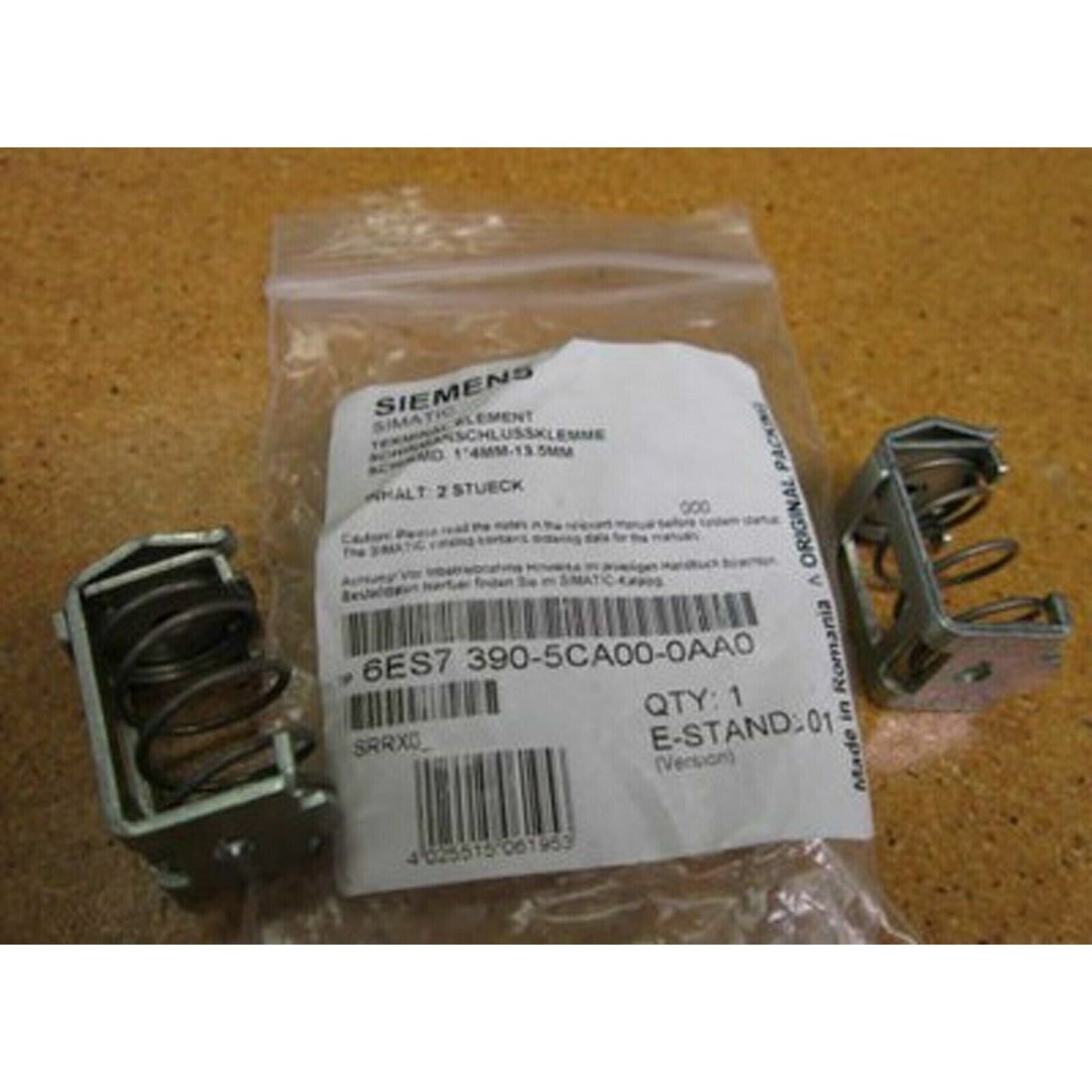 Siemens SIMATIC S7 Shield Terminal 6ES7390-5CA00-0AA0, industrial automation component with packaging