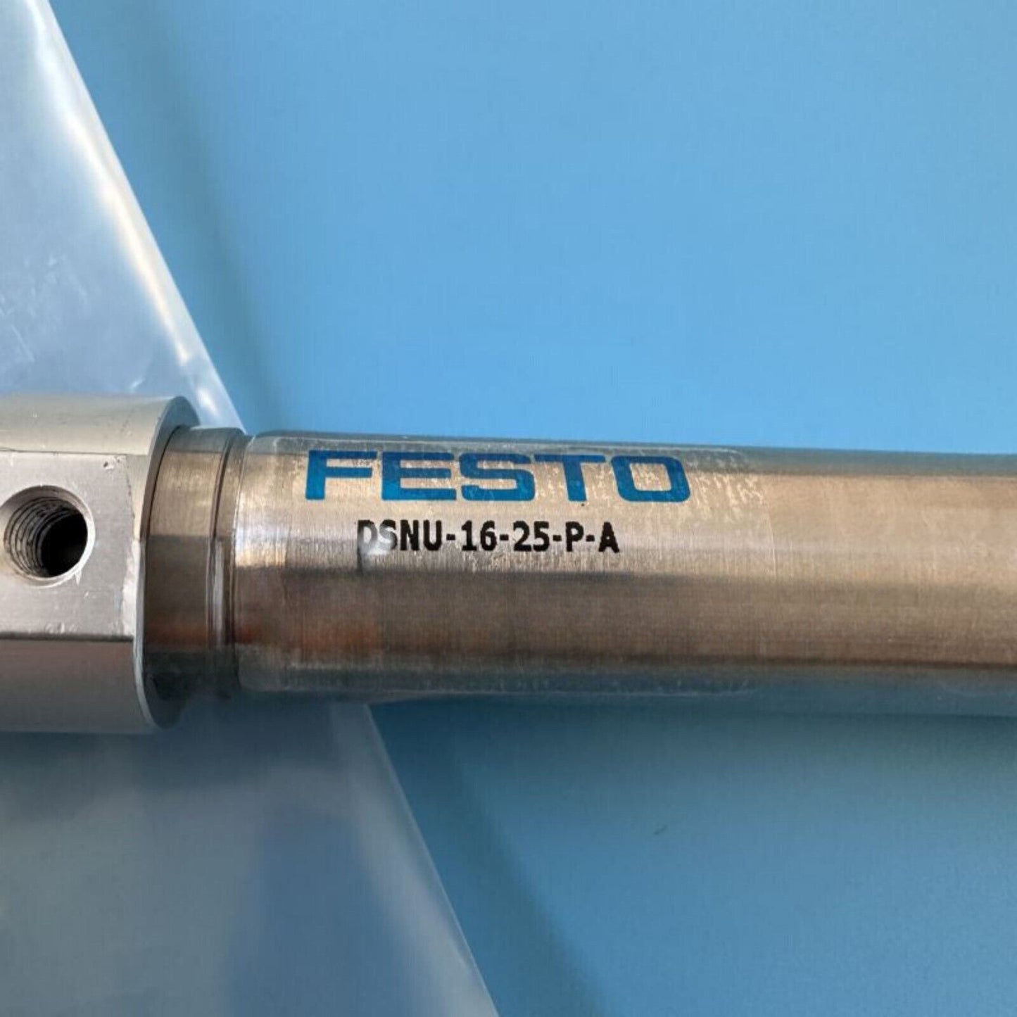 Festo DSNU-16-25-P-A Cylinder, Industrial Automation Component