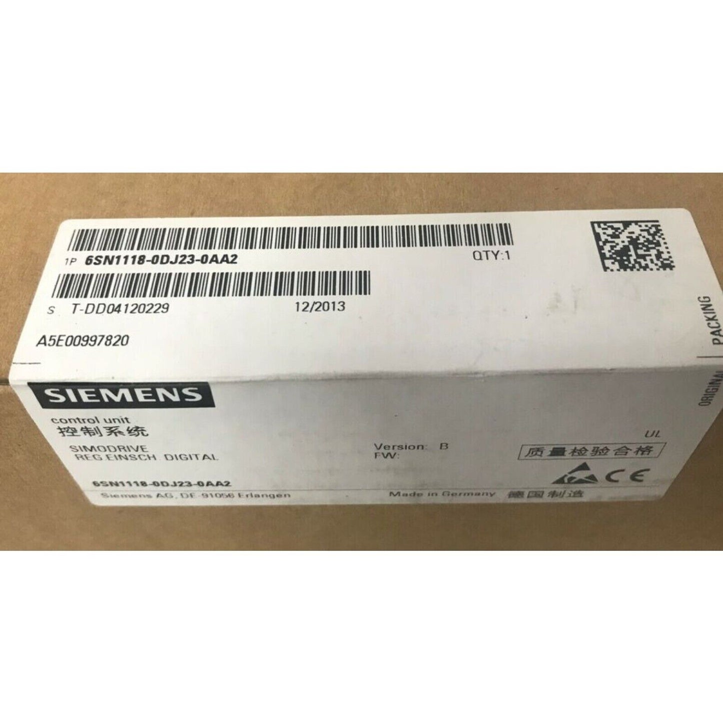 Siemens SIMODRIVE 611D 6SN1118-0DJ23-0AA2 digital control unit box, Made in Germany.