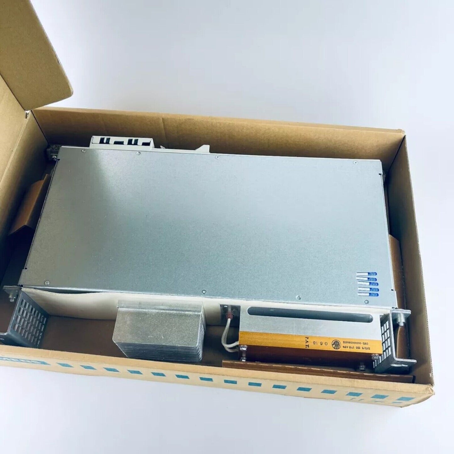 Siemens SIMODRIVE 611 Power Module in Box. Industrial Automation Part. 6SN1145-1AA01-0AA2