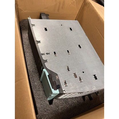 Siemens SINAMICS S120 Basic Line Module in box, industrial automation part.