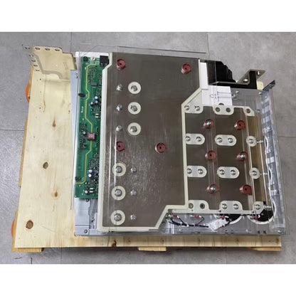 Siemens 6SL3352-1AG38-8FA1 Replacement Power Block on wooden pallet, industrial automation part.