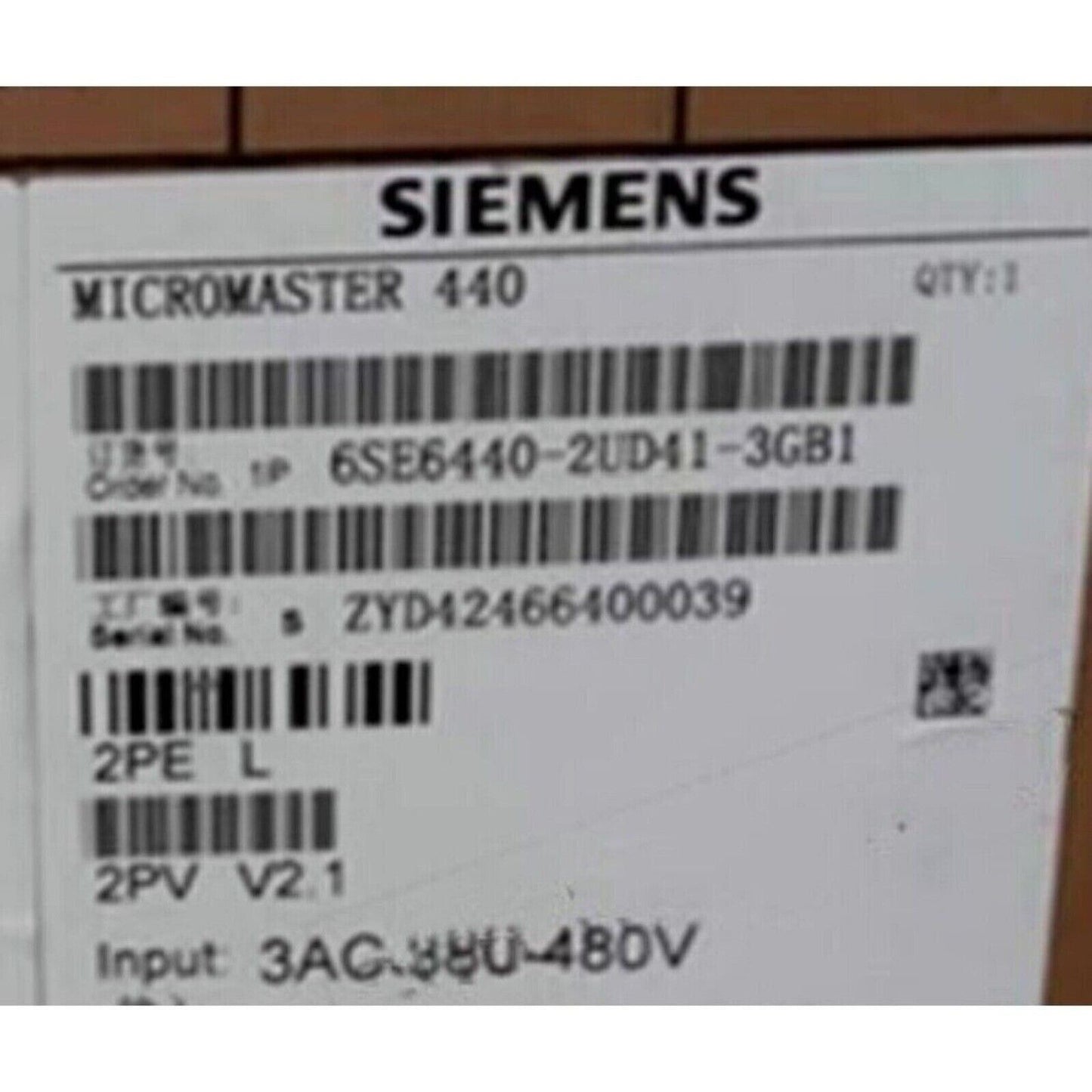 Siemens MICROMASTER 440 drive label with model 6SE6440-2UD41-3GB1, industrial automation component.