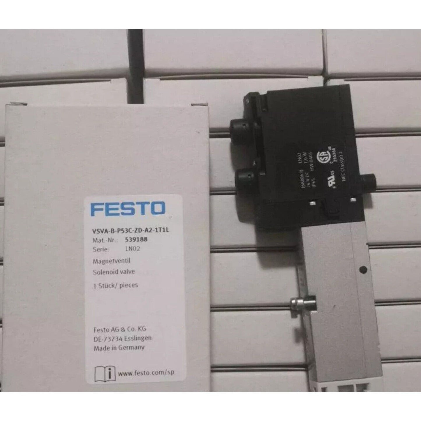 Festo VSVA-B-P53C-ZD-A2-1T1L Solenoid Valve, industrial automation part