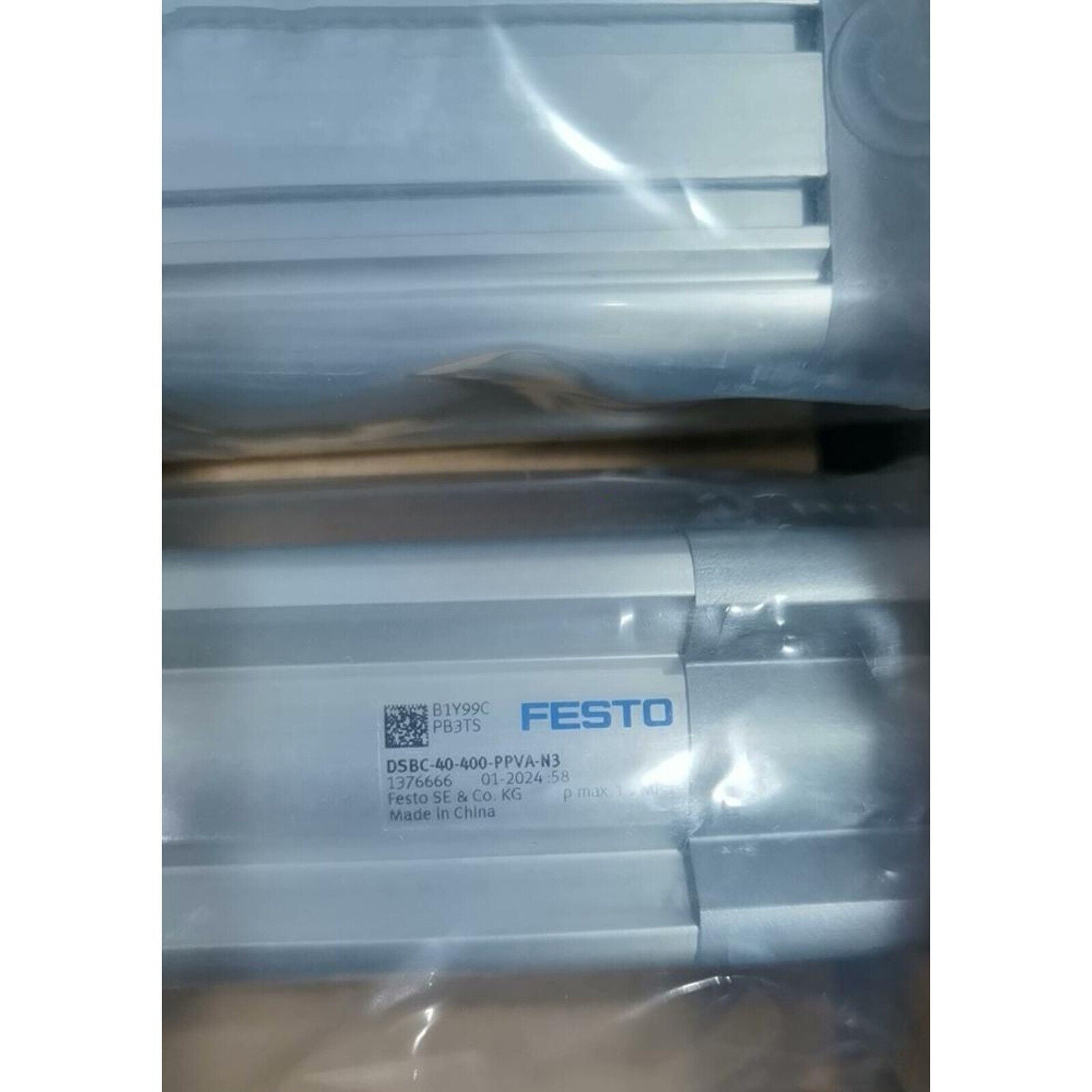 Festo DSBC-40-400-PPVA-N3 pneumatic cylinder, industrial automation part. Made in China.