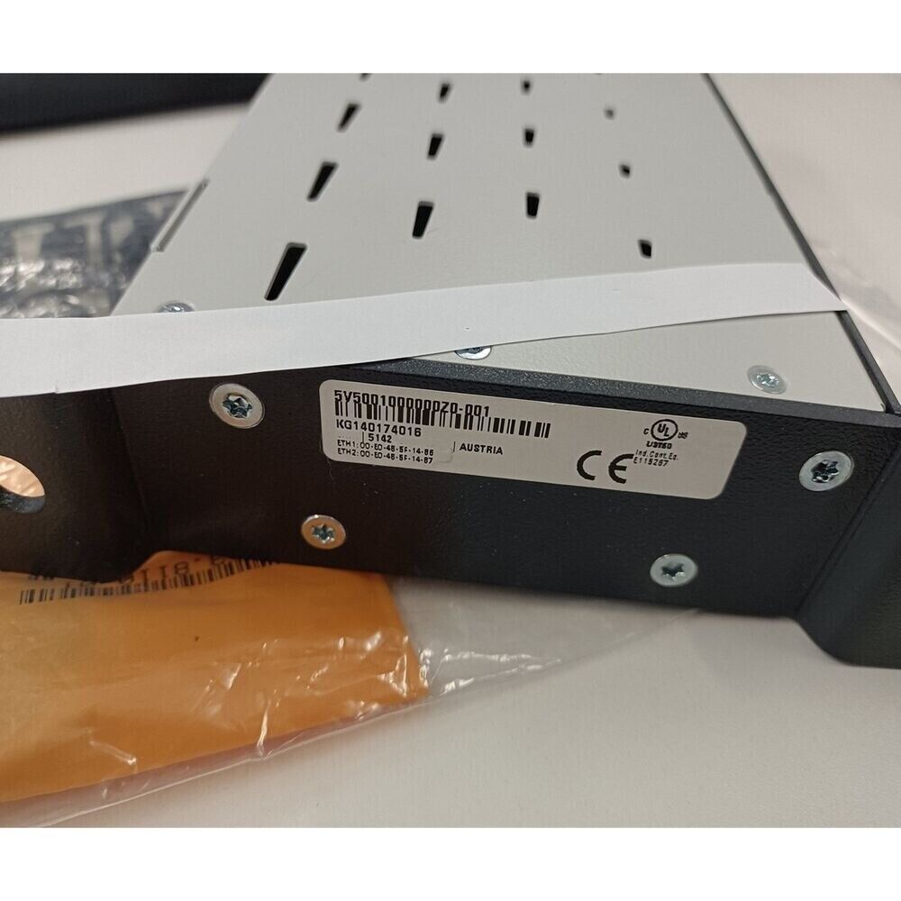 B&R 5V5001000000Z0-001 APC2100 Control System detail view. Showing part number, and origin information.