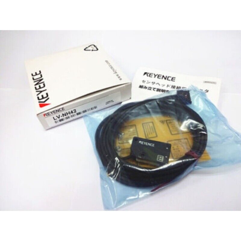 Keyence LV-NH42 Laser Sensor kit: sensor, cable, and documentation, industrial automation part