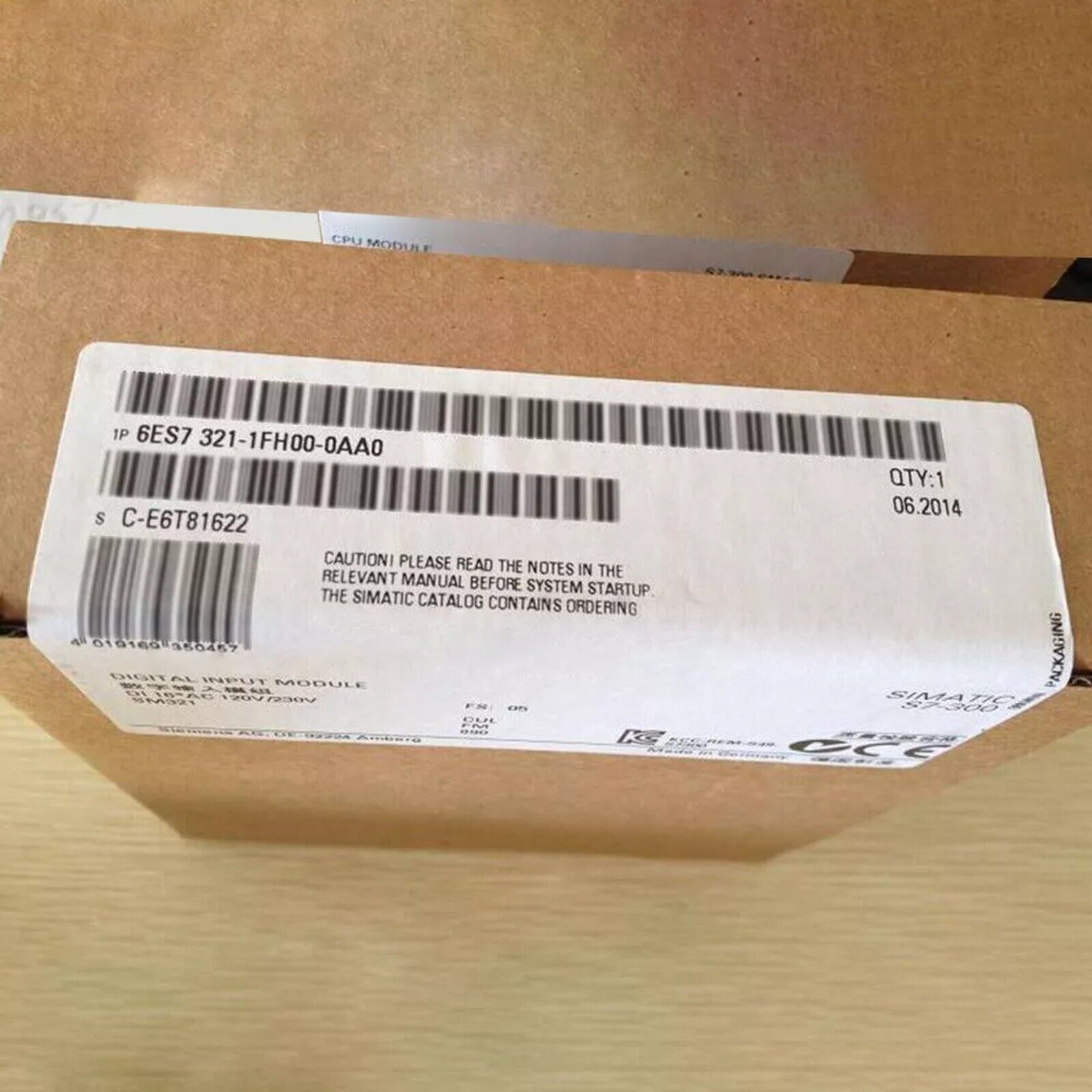 SIMATIC S7-300 6ES7 321-1FH00-0AA0 digital input module packaging box. Industrial automation part, Made in Germany
