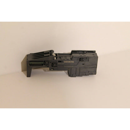 Siemens SIMATIC DP 1 Terminal Module, black plastic PLC component