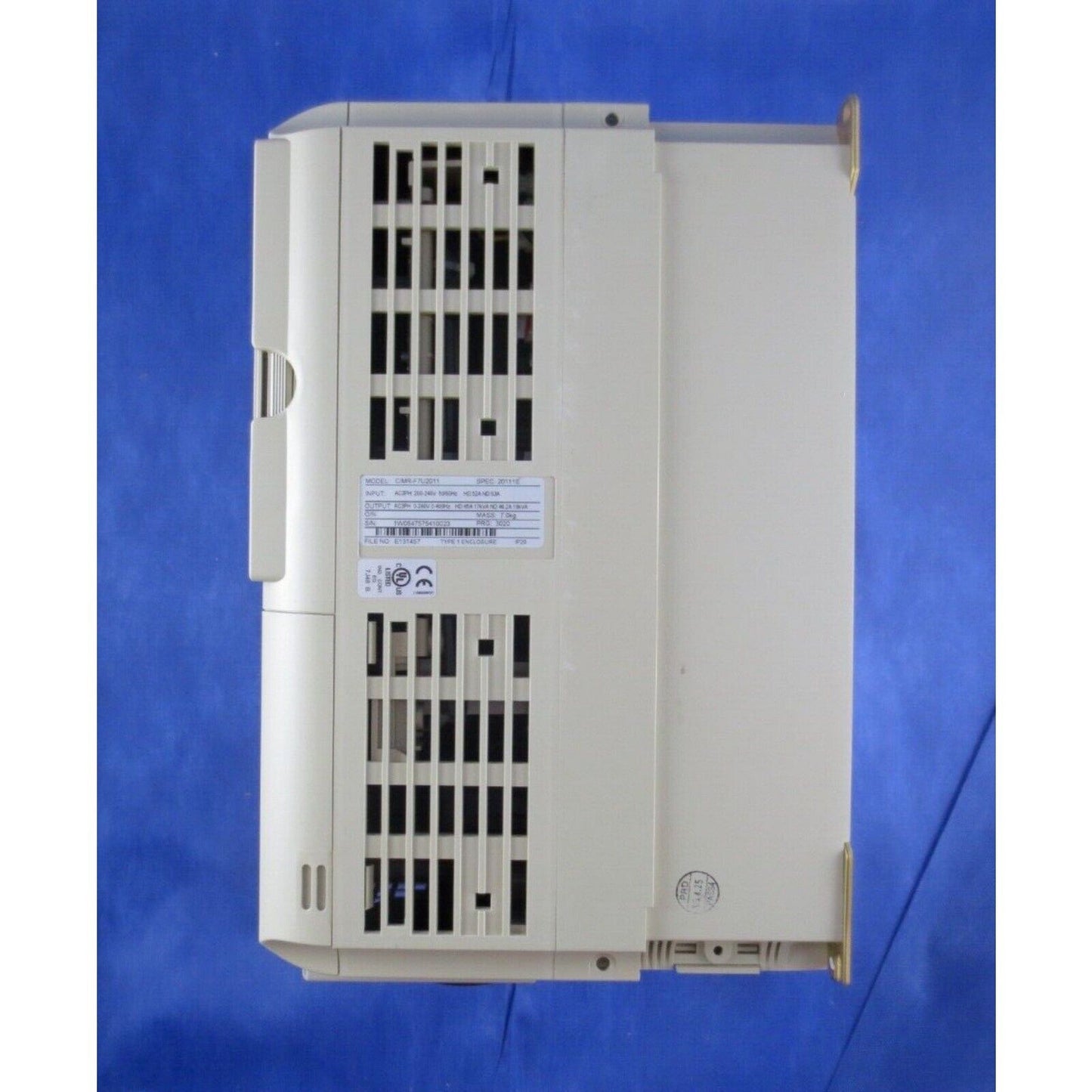 Inverter | YASKAWA | NEW IN THE BOX  F7 CIMR-F7U2011 AC DRIVE