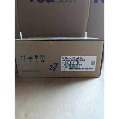 YASKAWA SGD7S-R90AA0A AC Servo Drive in cardboard box, Made in Japan, factory stored item