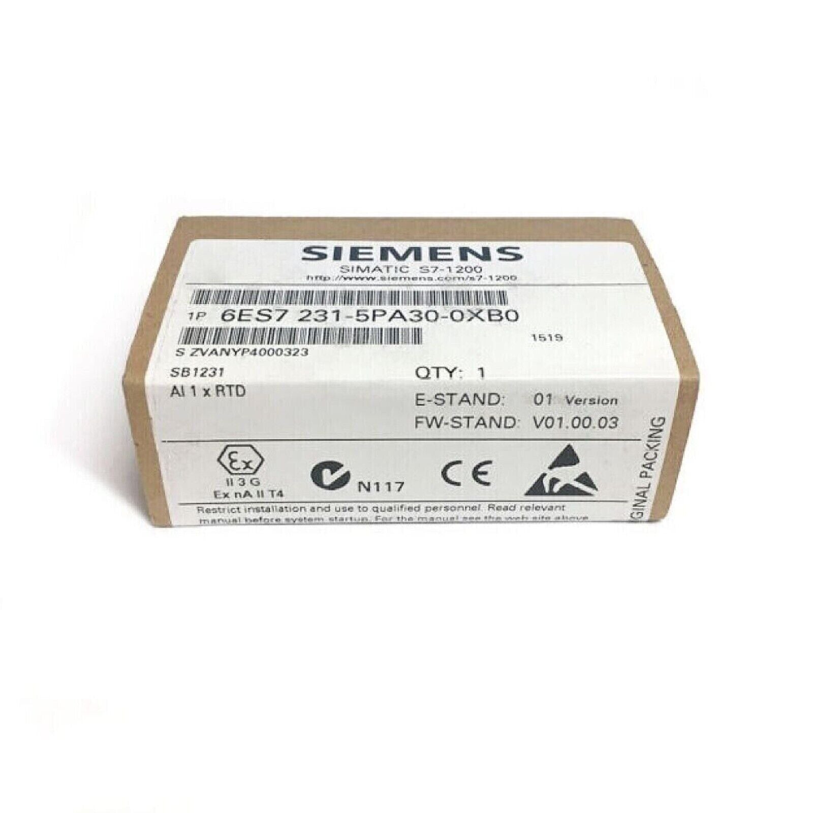 Siemens SIMATIC S7-1200 6ES7231-5PA30-0XB0 Analog Input Module box. Contains 16 digital inputs and 24V DC.