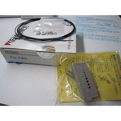 Keyence FU-79U Fiber Optic Sensor Kit, includes sensor, cables, and accessories, industrial automation part.