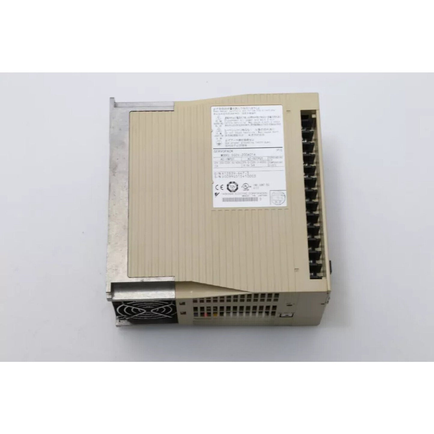 YASKAWA ServoPack SGDV-200A01A servo drive, industrial automation equipment, beige casing