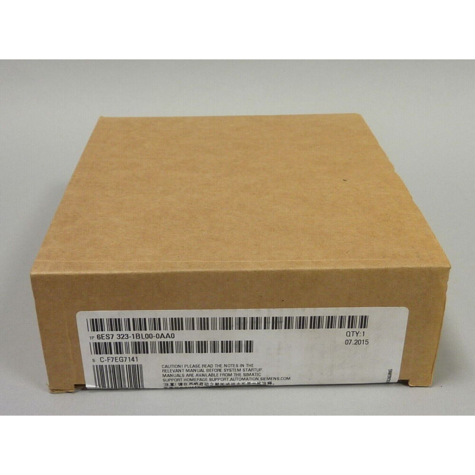 SIMATIC S7-300 digital module box, part number 6ES7 323-1BL00-0AA0, industrial automation equipment