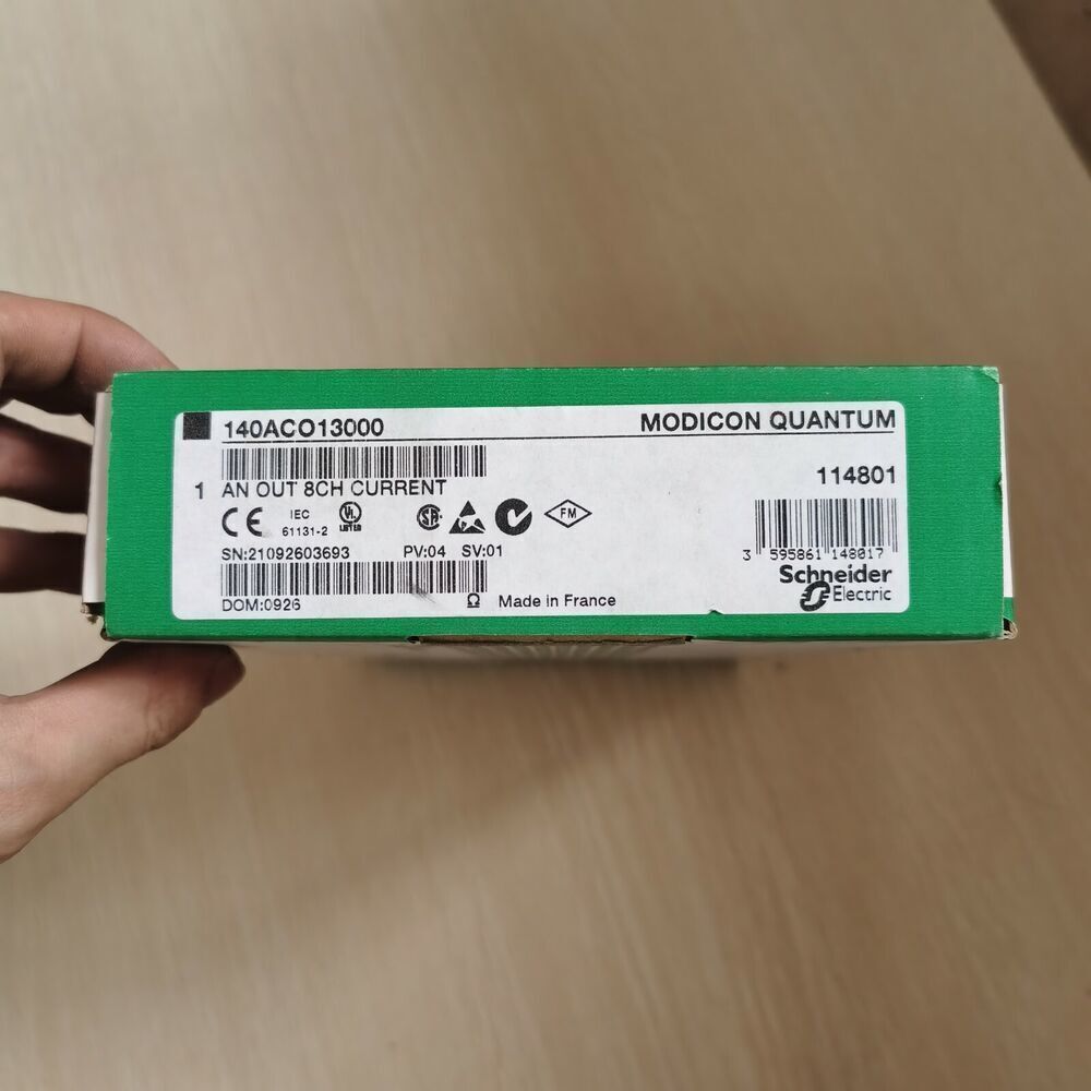 Schneider Electric 140ACO13000 Analog Output Module, Modicon Quantum, industrial automation part. Made in France