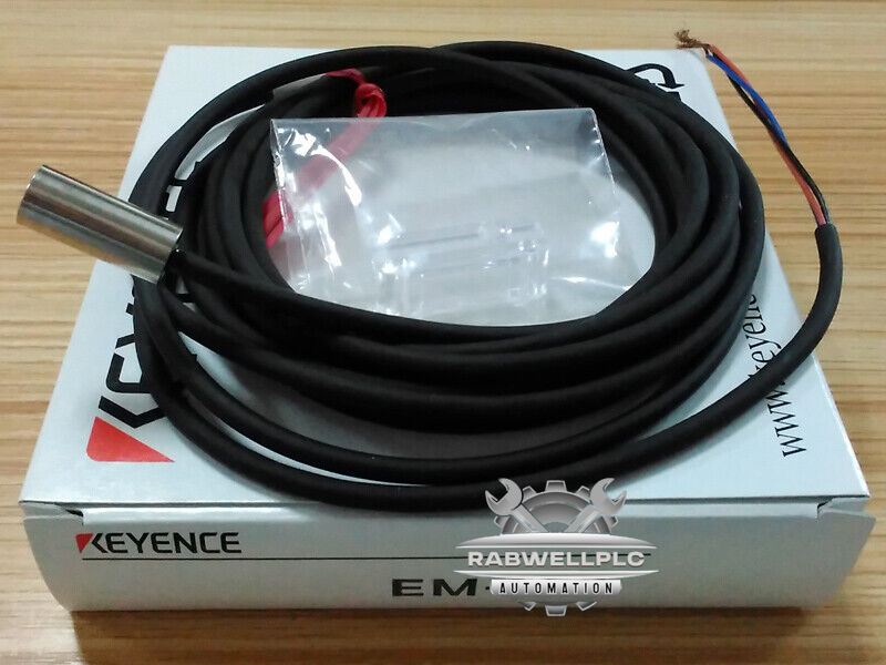 1PC Keyence EM-080P Proximity Sensor Switch EM080P New In Box