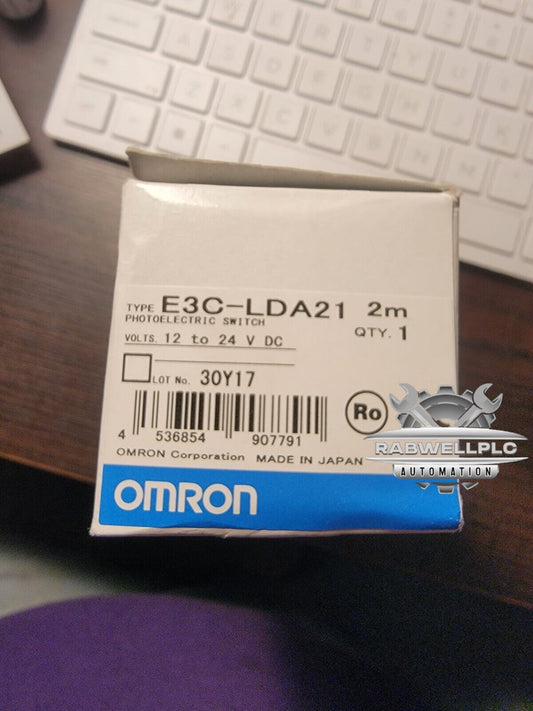 OMRON E3C-LDA21 Photoelectric Switch NEW IN BOX