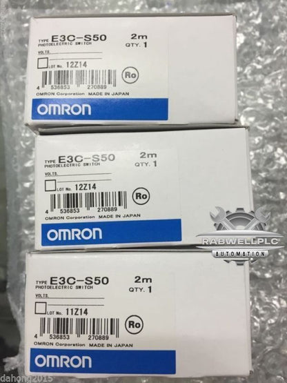 NEW IN BOX Omron Photoelectric Switch E3C-S50 E3CS50 FREE SHIPPING