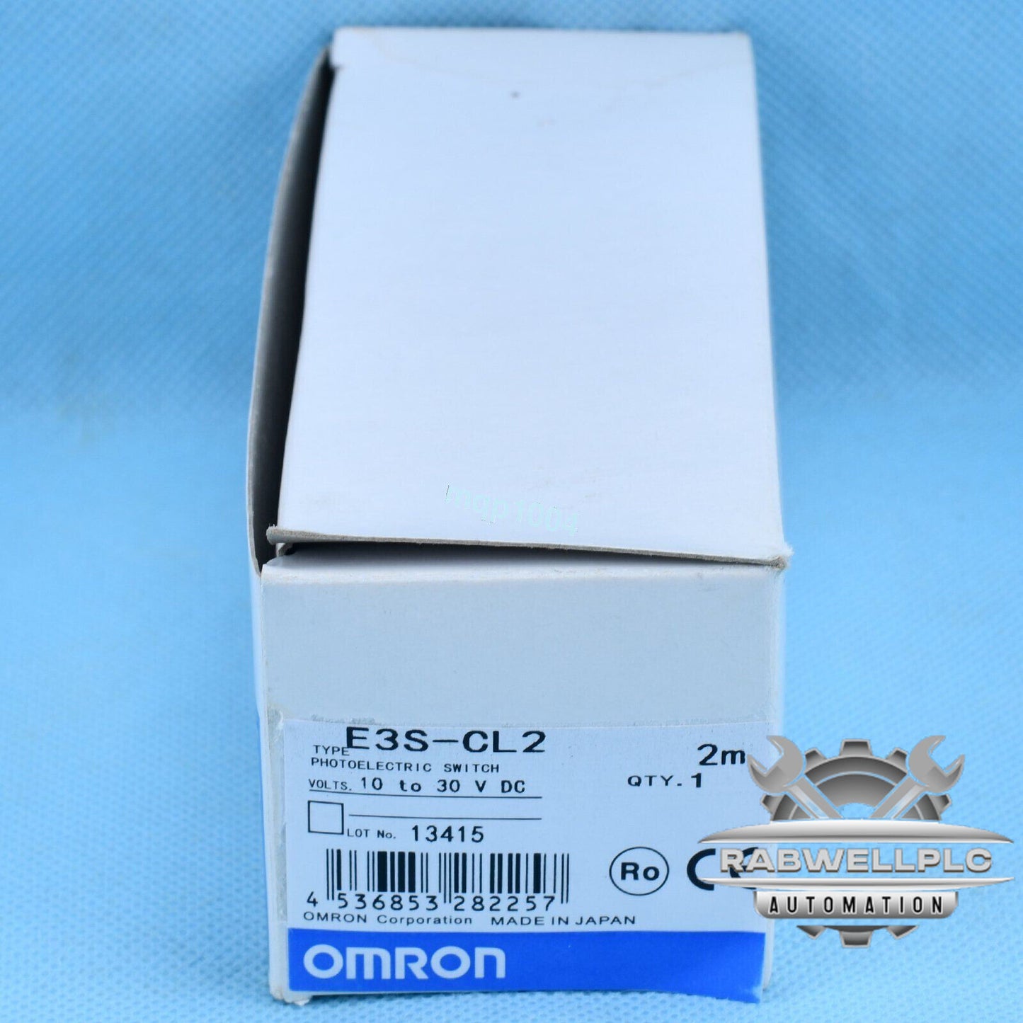 New OMRON E3S-CL2 Diffuse Photoelectric Sensor Switch FAST SHIP In Box E3SCL2