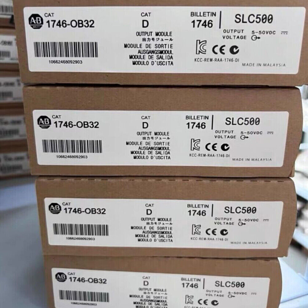Allen-Bradley 1746-OB32 Ser D Output Module, SLC 500, industrial automation part, new seal.
