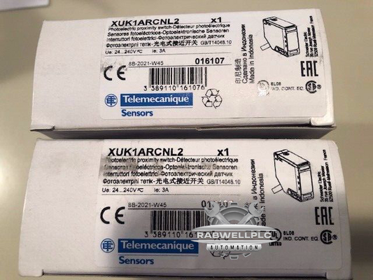 NEW IN BOX SCHNEIDER XUK1ARCNL2 Photoelectric Switch Sensor