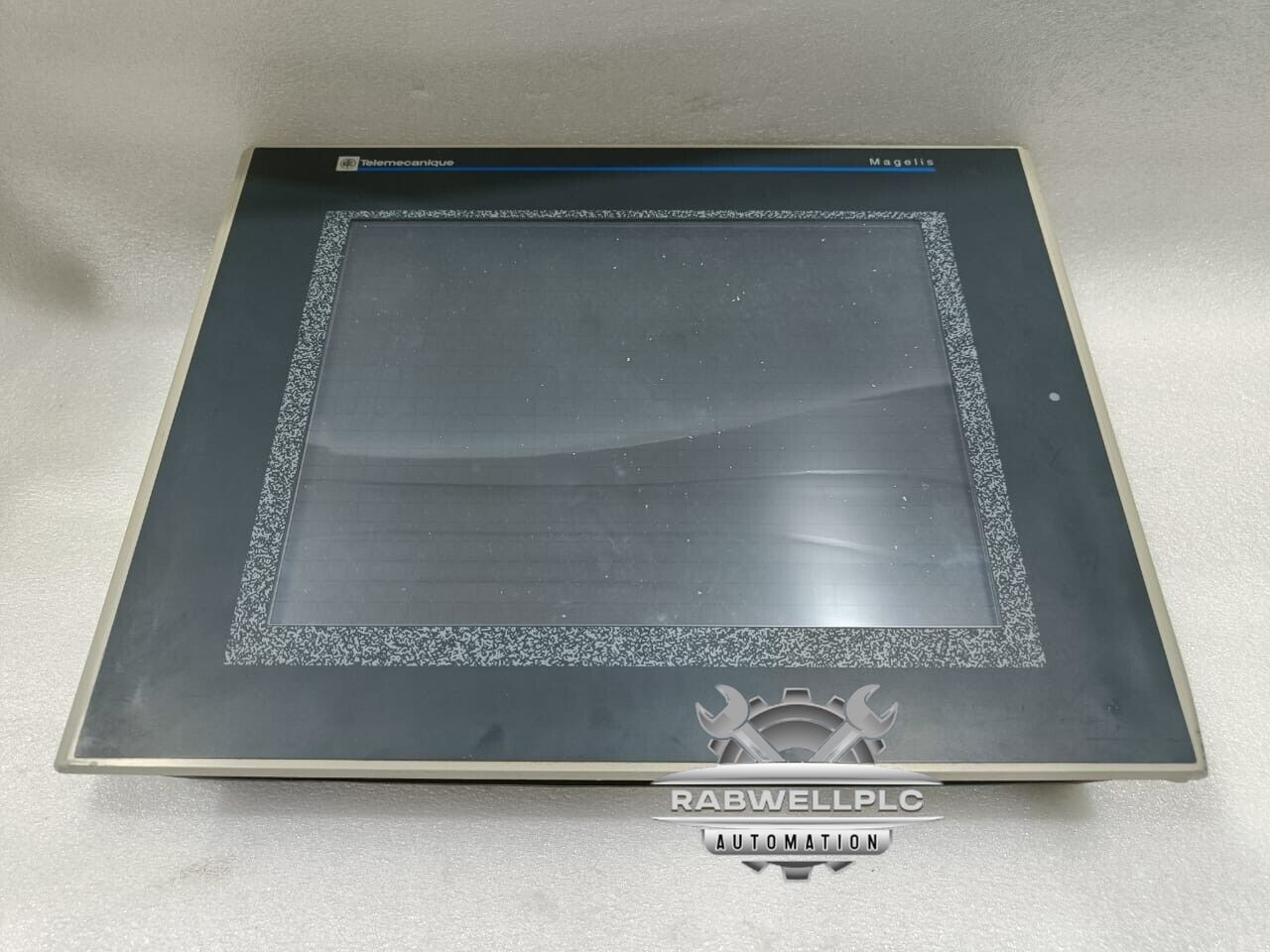 Schneider XBTG5330 Touch Screen Panel NEW