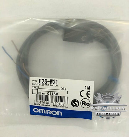 Omron E2S-W21 Proximity Switch New One Free Shipping E2SW21