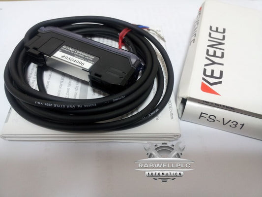 New In Box KEYENCE FS-V31 Sensor Amplifier FSV31 Fiber Optic Sensor