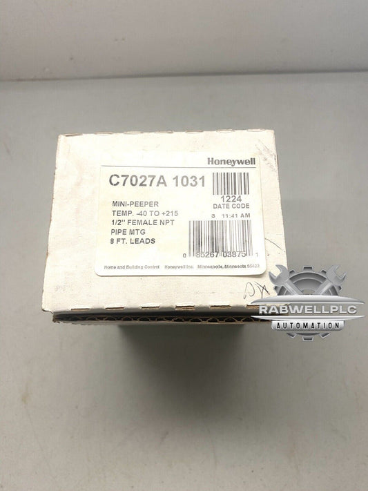 Honeywell C7027A 1031 Mini Peeper Ultraviolet Flame Detector C7027A1031 New