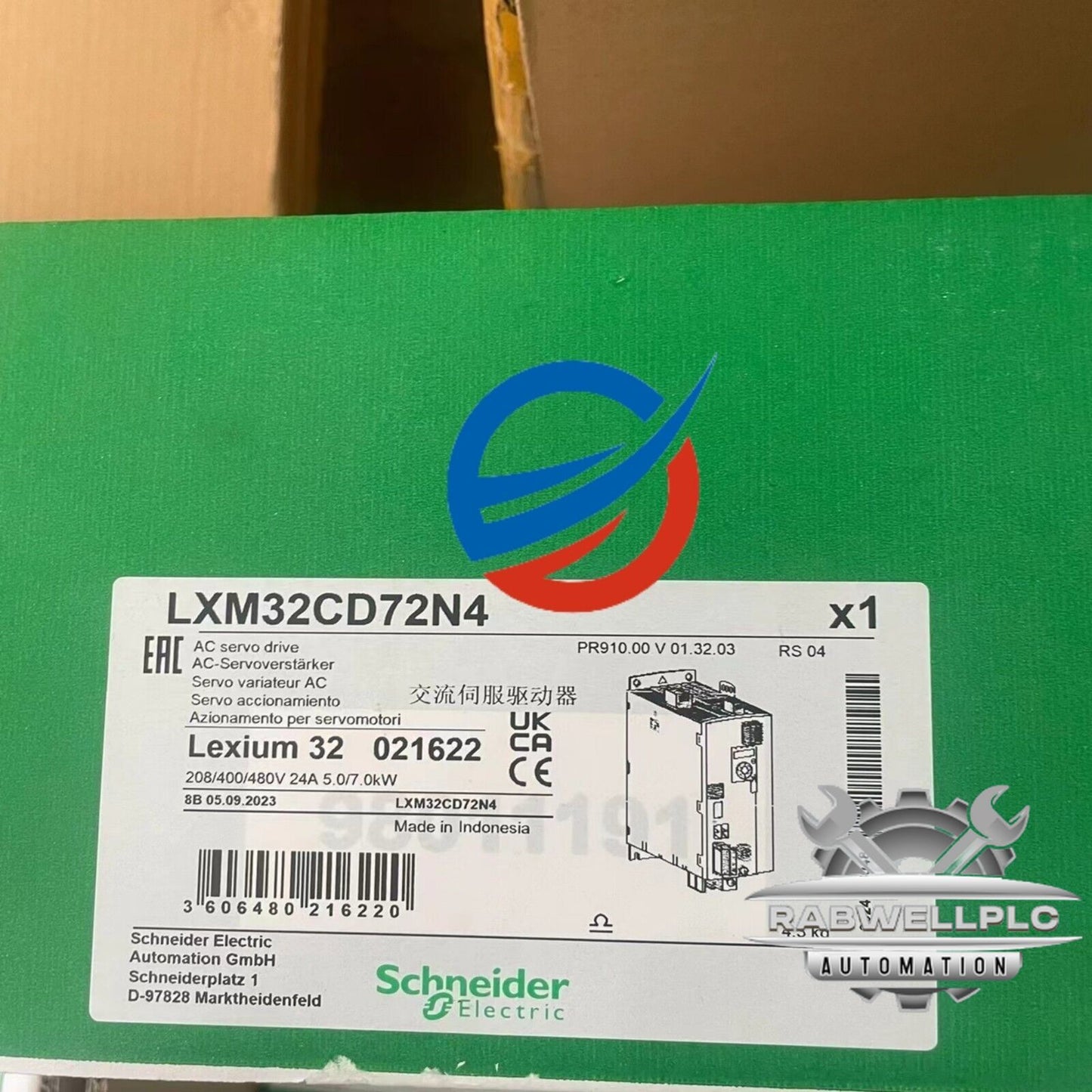 New original LXM32CD72N4 servo controller, fast shipping, free shipping