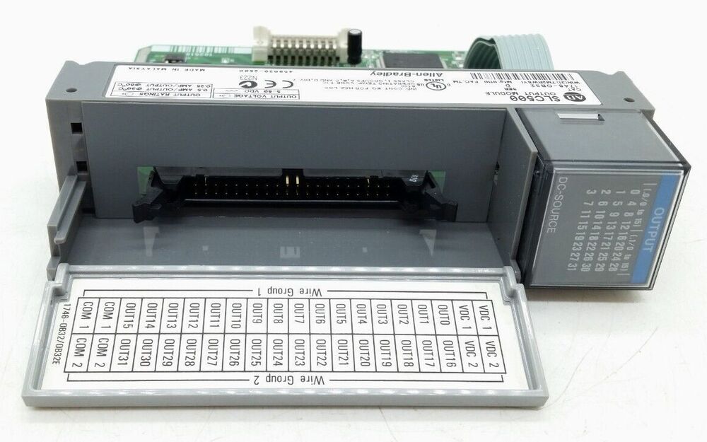 Allen-Bradley 1746-OB32 Ser D Output Module