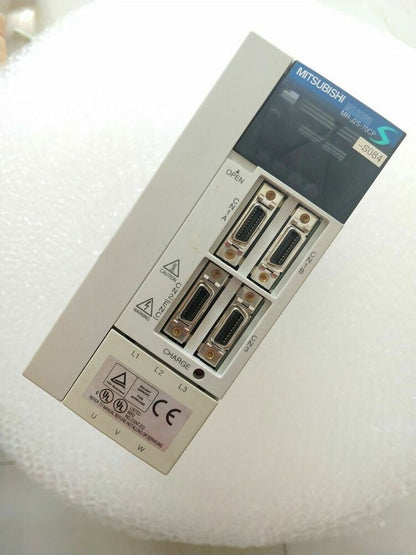Mitsubishi MR-J2S-70CP-S084 Servo Drive, industrial automation component. Featuring connectors, labels, and safety warnings.
