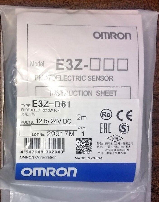 Omron E3Z-D61 Photoelectric Switch Sensor product packaging with specifications and QR code.