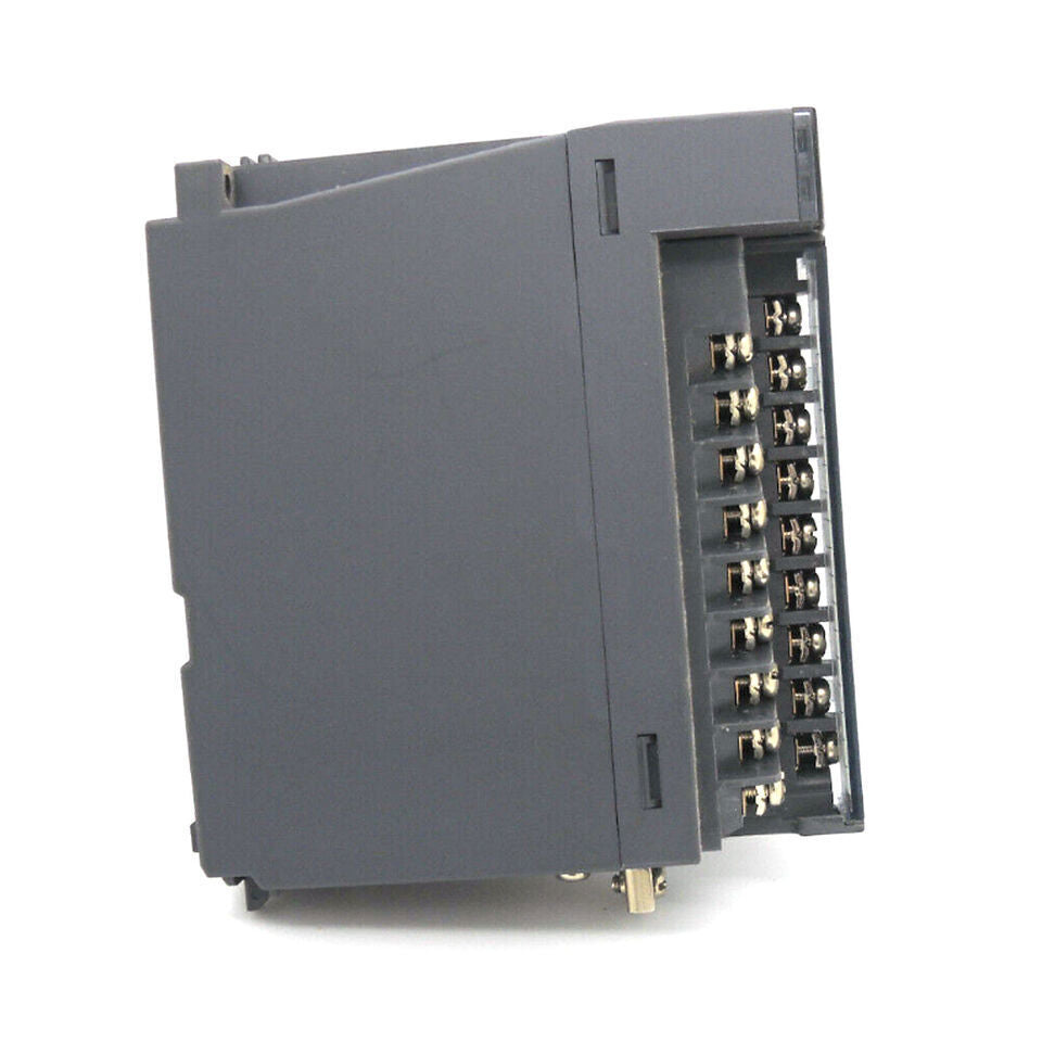 Mitsubishi Q68DAV PLC Controller Module, industrial automation component