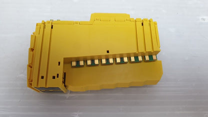 B&R X20SO4110 safety output module, yellow industrial automation part, new in box. X20 System Module.