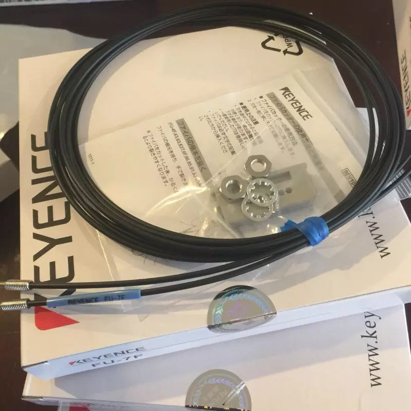 KEYENCE FU-7F Fiber Optic Sensors FU7F New In Box One Free Shipping