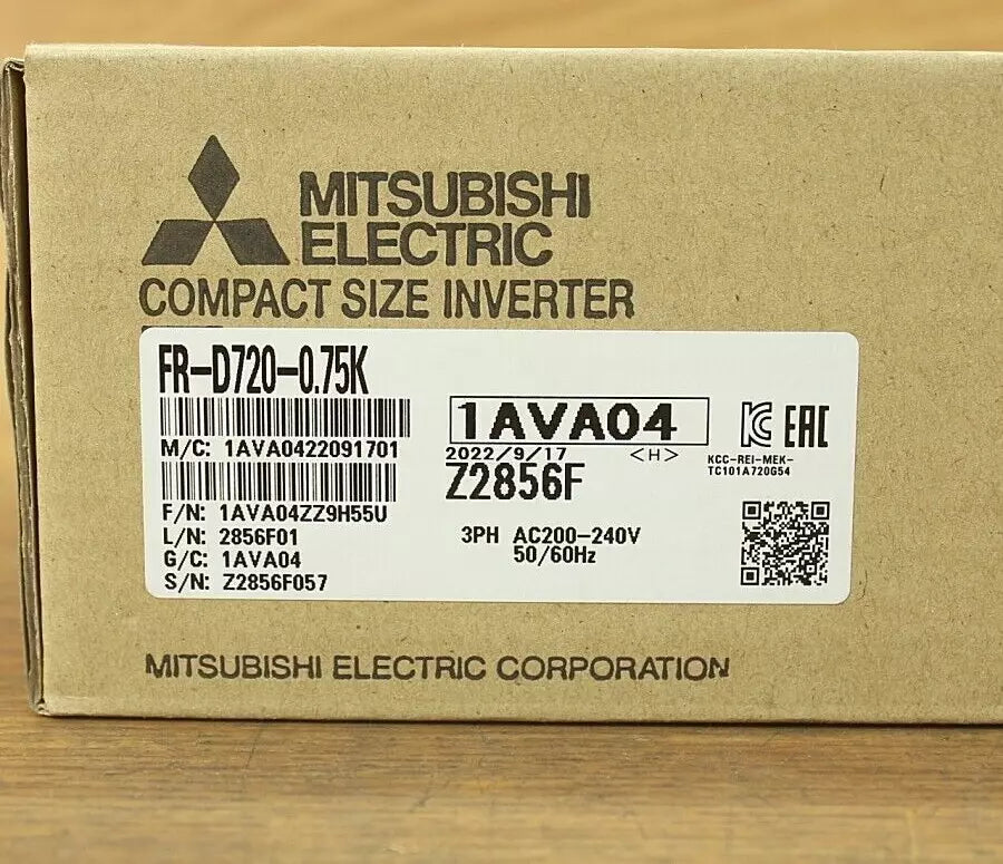Mitsubishi FR-D720-0.75K Compact Size Inverter, new, fast shipping.