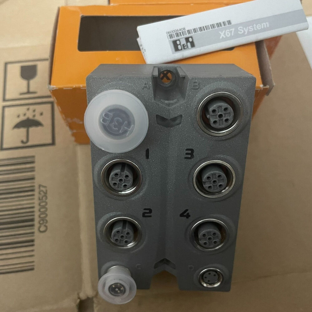 B&R X67AO1223 I/O System Module with connectors. Industrial automation part, new in box, X67 System.