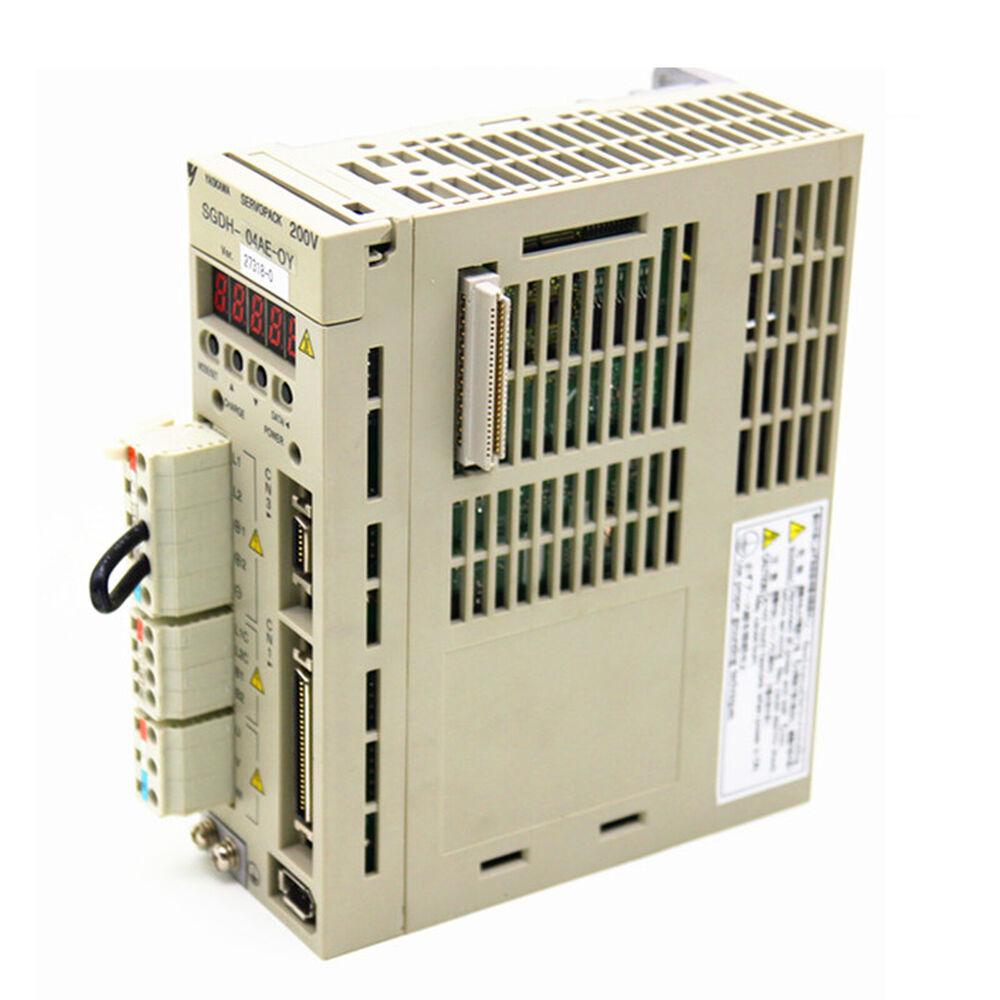 YASKAWA SGDH-04AE-0Y Servo Drive, 200V SERVOPACK industrial automation part, New In Box