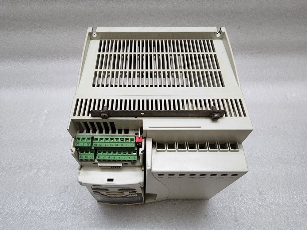 Drive | ABB | ACS355-03E-12A5-4 AC Guida 3AUA0000058190 5.5kW 7.5HP