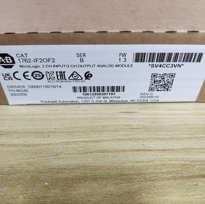 New Factory Sealed Allen-Bradley 1762-IF2OF2 MicroLogix1200 Analog I/O Module !